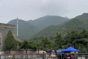 沃尔又来爬长城了：上一次来是14年前了