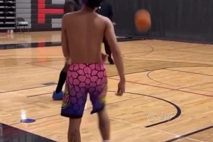 加油，曾凡博已正在参与篮网队的球队训练营！！