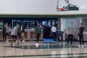 理解努力的价值！林书豪：鲍威尔最勤奋，努力到你想看到他成功！