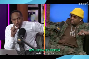 还挺能耍宝的！周琦打台球日常！身体天赋确实是好啊~